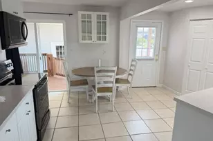 1403 5th St, Tillamook, OR 97141 - Photo 14
