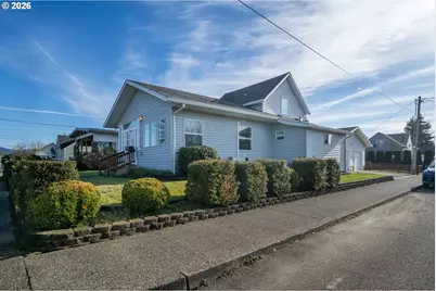 1403 5th St, Tillamook, OR 97141 - Photo 34