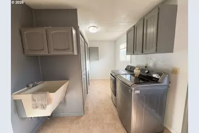 38790 Gilkey, Scio, OR 97374 - Photo 12