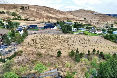 E 17th St, The Dalles, OR 97058 - Photo 10