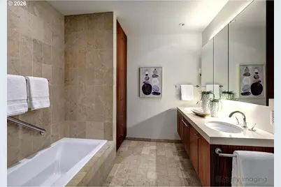 841 S Gaines St #319, Portland, OR 97239 - Photo 26