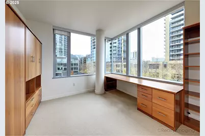 841 S Gaines St #319, Portland, OR 97239 - Photo 24