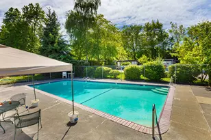 10405 SW Denney Rd, Beaverton, OR 97008 - Photo 44