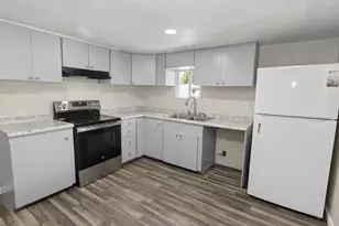 10405 SW Denney Rd, Beaverton, OR 97008 - Photo 12