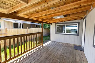 10405 SW Denney Rd, Beaverton, OR 97008 - Photo 6