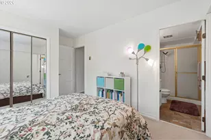 2021 SW Main St, Portland, OR 97205 - Photo 20