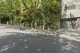 2021 SW Main St, Portland, OR 97205 - Photo 44