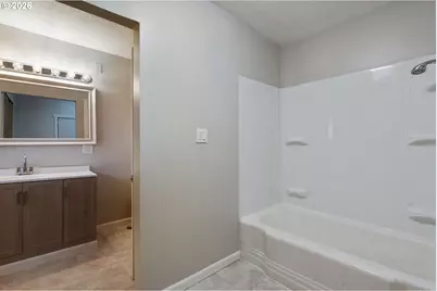 25106 NE 25th St, Camas, WA 98607 - Photo 20