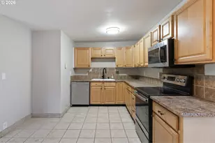 25106 NE 25th St, Camas, WA 98607 - Photo 10