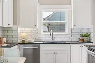 6804 NE Davis St, Portland, OR 97213 - Photo 16