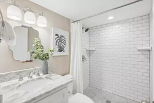 6804 NE Davis St, Portland, OR 97213 - Photo 34