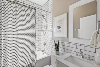 6804 NE Davis St, Portland, OR 97213 - Photo 18
