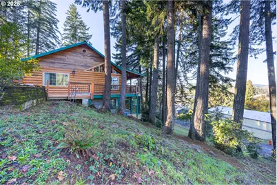 173 Park St, Glide, OR 97443 - Photo 40