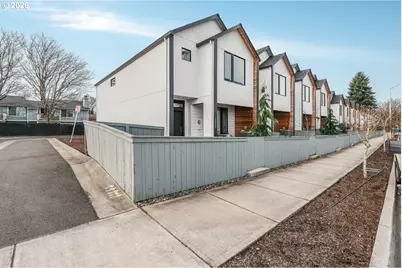 12049 SE 5th St, Vancouver, WA 98683 - Photo 1