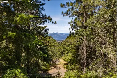 2058 State Rd, Mosier, OR 97040 - Photo 30