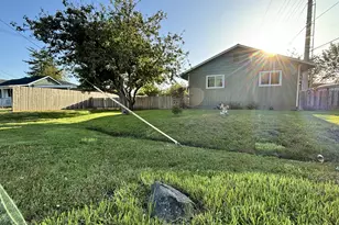 537 Art St, Brookings, OR 97415 - Photo 48