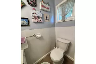 537 Art St, Brookings, OR 97415 - Photo 32