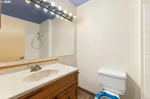 15904 SE Harrison St, Portland, OR 97233 - Photo 18