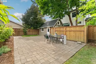1604 SE Lambert St, Portland, OR 97202 - Photo 40