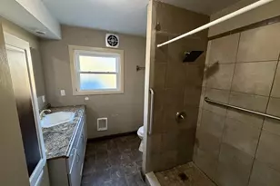 1022 Horn Ln, Eugene, OR 97404 - Photo 14