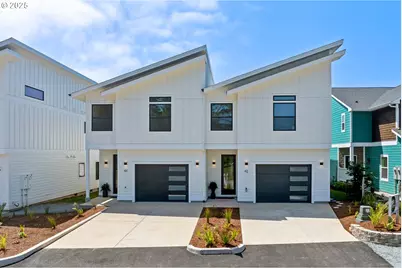 42 Washington St, Rockaway Beach, OR 97136 - Photo 1