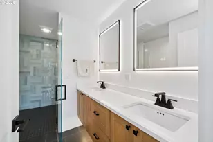 42 Washington St, Rockaway Beach, OR 97136 - Photo 32