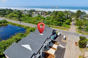 42 Washington St, Rockaway Beach, OR 97136 - Photo 4