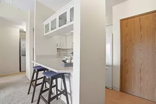 11040 SW Greenburg Rd, Tigard, OR 97223 - Photo 8