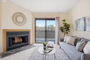 11040 SW Greenburg Rd, Tigard, OR 97223 - Photo 12