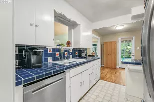 1381 Oak Hill Rd, Roseburg, OR 97471 - Photo 14