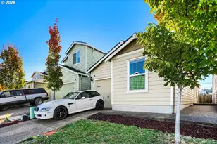 876 S View Dr, Molalla, OR 97038 - Photo 2