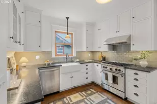 3681 NE Senate St, Portland, OR 97232 - Photo 16