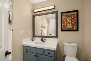 2649 NW Kennedy Ct, Portland, OR 97229 - Photo 28