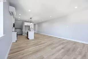 107 SE 3rd St, Troutdale, OR 97060 - Photo 18