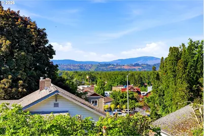 107 SE 3rd St, Troutdale, OR 97060 - Photo 16