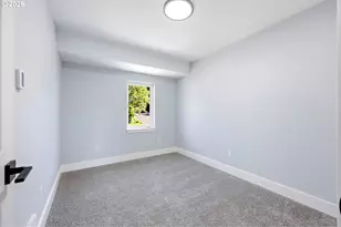 107 SE 3rd St, Troutdale, OR 97060 - Photo 26
