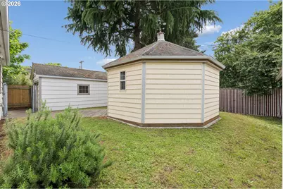 7215 N Denver Ave, Portland, OR 97217 - Photo 36