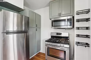7215 N Denver Ave, Portland, OR 97217 - Photo 16