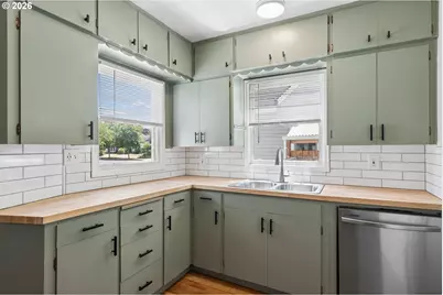 7215 N Denver Ave, Portland, OR 97217 - Photo 14
