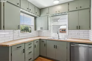 7215 N Denver Ave, Portland, OR 97217 - Photo 14