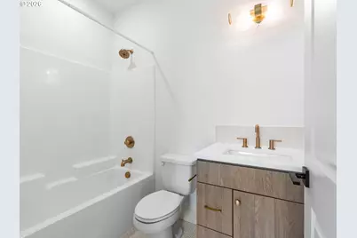 2731 SE Clinton St, Portland, OR 97202 - Photo 8