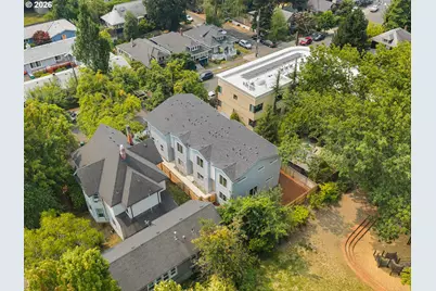 2731 SE Clinton St, Portland, OR 97202 - Photo 16