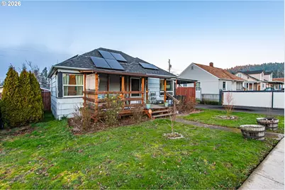 1064 E Taylor Ave, Cottage Grove, OR 97424 - Photo 2