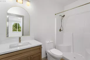 2333 W Castleman St, Longview, WA 98632 - Photo 26