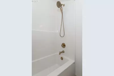 2333 W Castleman St, Longview, WA 98632 - Photo 18