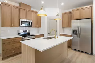 2333 W Castleman St, Longview, WA 98632 - Photo 10