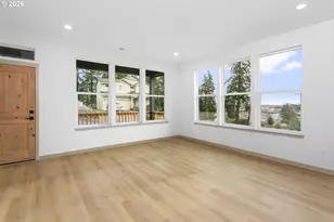 2333 W Castleman St, Longview, WA 98632 - Photo 6