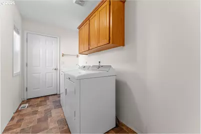 16676 SW Jordan Way, Portland, OR 97224 - Photo 38