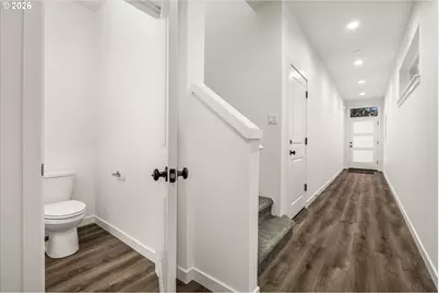 272 NW Mawrcrest Ave, Gresham, OR 97030 - Photo 18