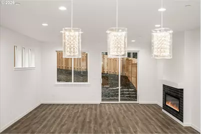 272 NW Mawrcrest Ave, Gresham, OR 97030 - Photo 16